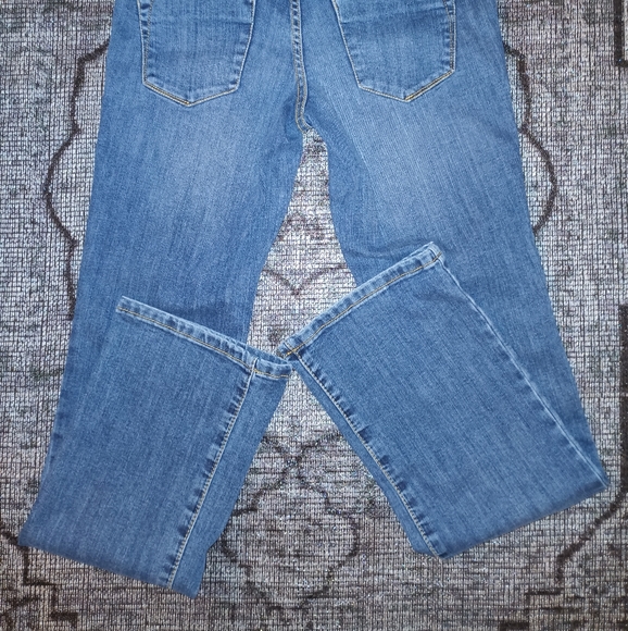 Mossimo - Picture 2 of 5